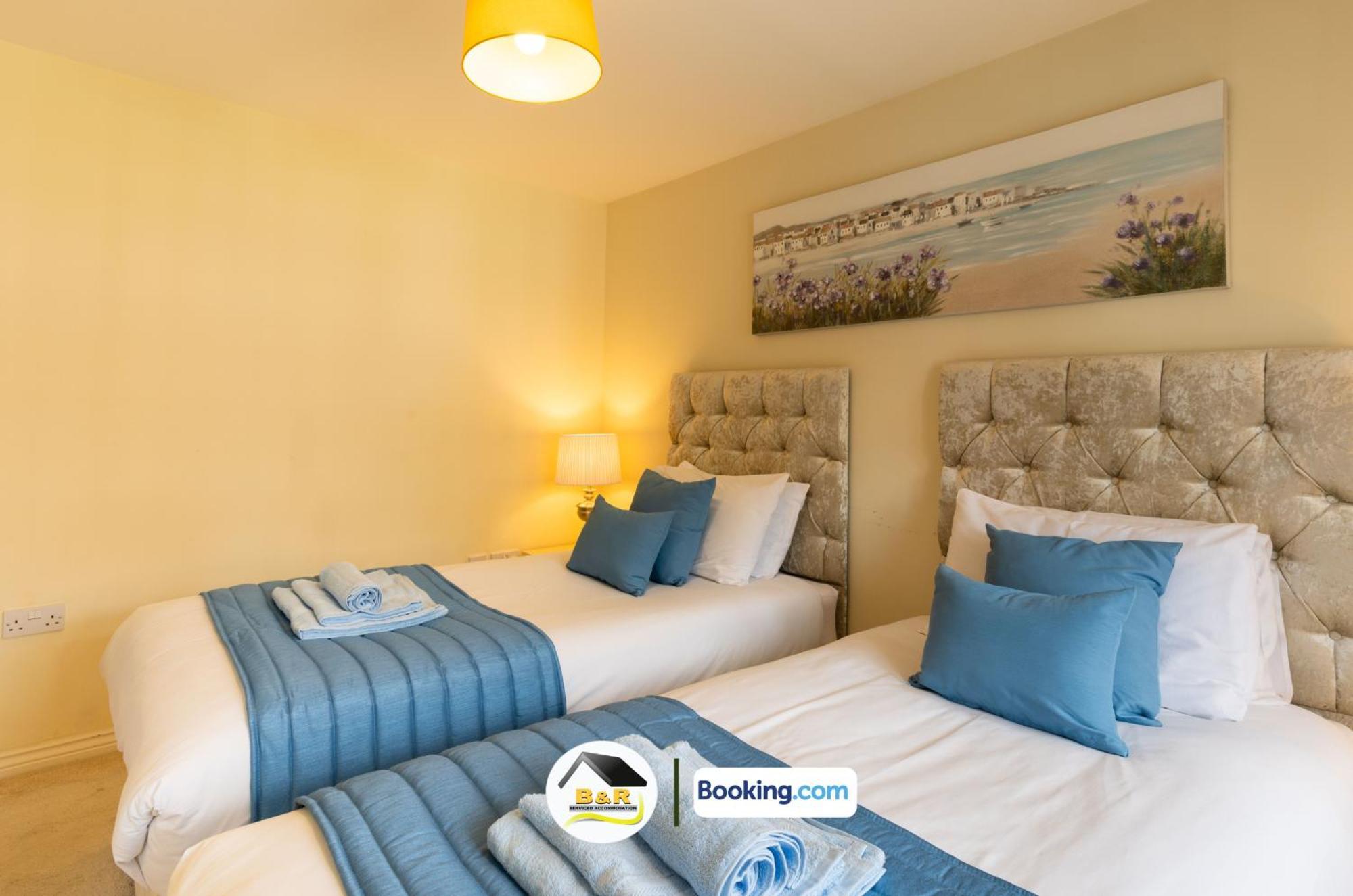 3 Bedroom House By B And R Serviced Accommodation Amesbury With Super Fast Wi-Fi 145Mbps Exteriér fotografie