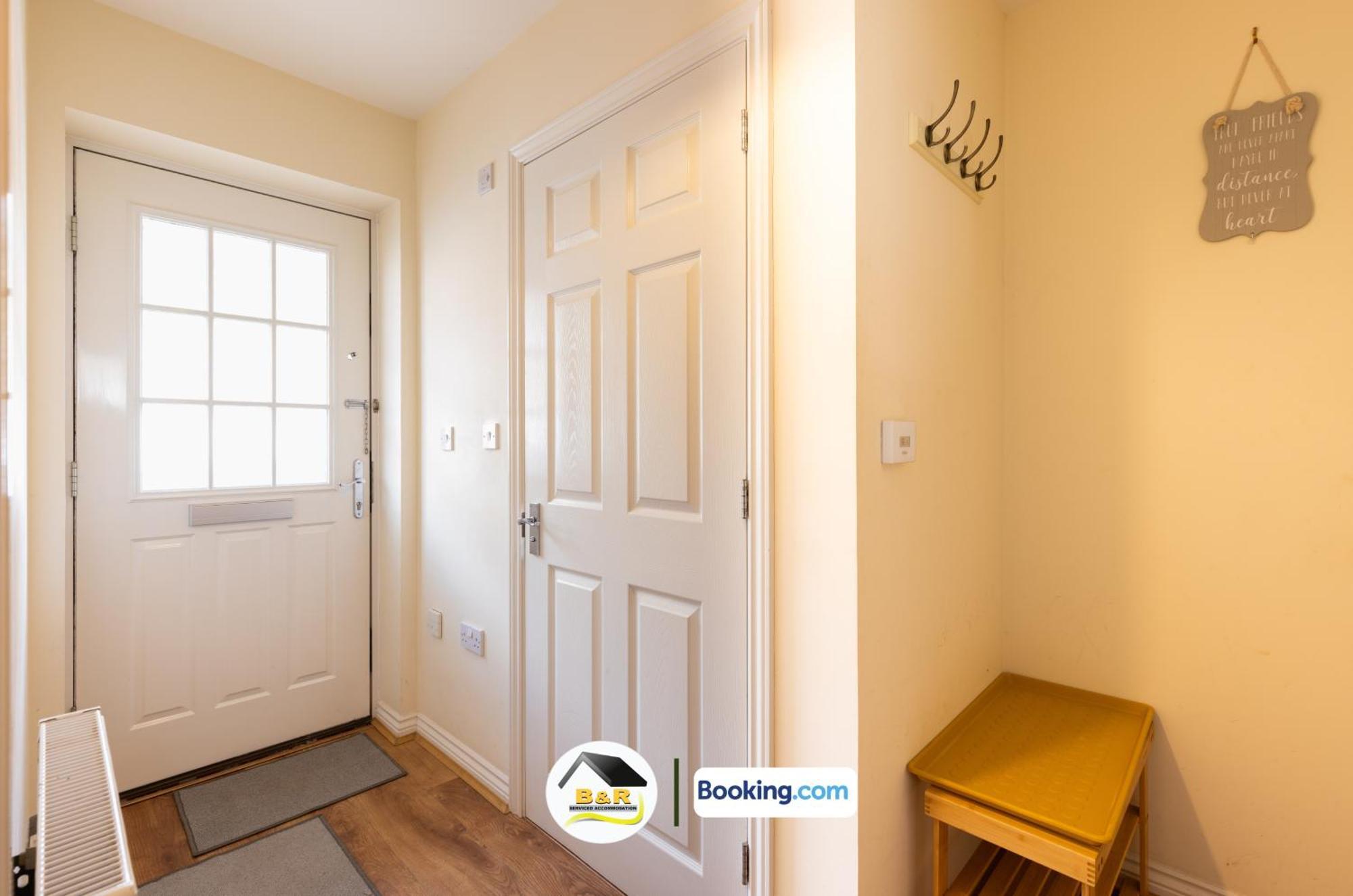 3 Bedroom House By B And R Serviced Accommodation Amesbury With Super Fast Wi-Fi 145Mbps Exteriér fotografie